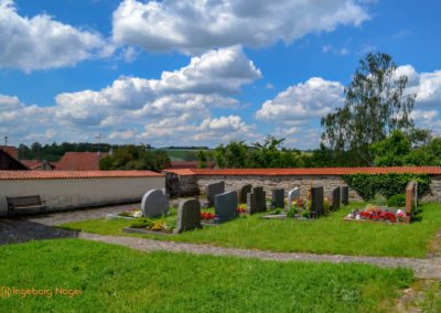 Kirchenburg Serrfeld
