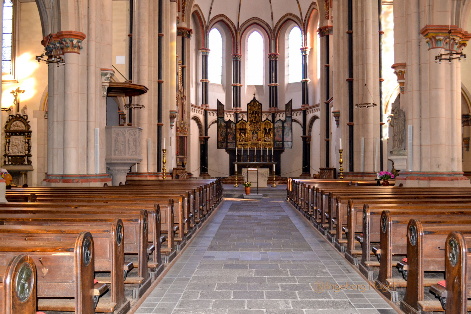 Die Stiftskirche in Münstermaifeld 10 DSC_0599