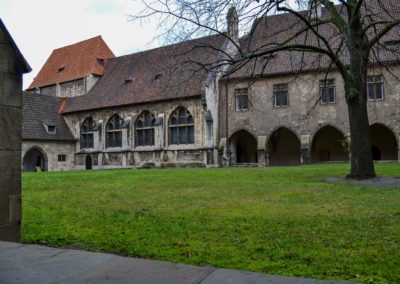 Im Naumburger Dom - der Kreuzgang und die Marienkirche 2 Kreuzgang Naumburger Dom