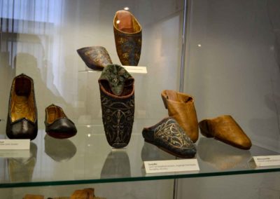 Schuhmuseum Schloss Neu-Augustusburg in Weißenfels