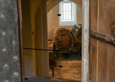 Der Kaiserdom zu Merseburg 75 Portal zur barocken Fürstengruft Kaiserdom in Merseburg