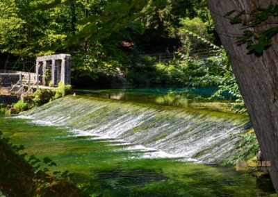 Am Blautopf in Blaubeuren 14 Hammerschmiede am Blautopf