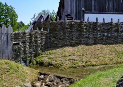 Freilichtmuseum Bachritterburg Kanzach