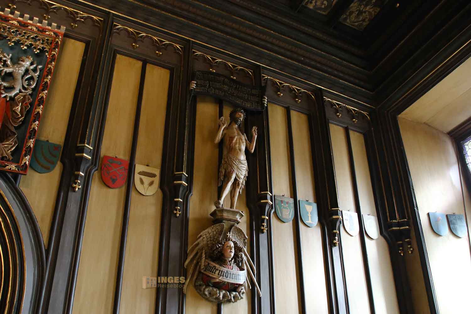 der leidende christus im ratssaal im altstaedter rathaus in prag 8369 der leidende christus im ratssaal im altstaedter rathaus in prag 8369