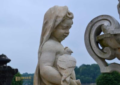 Skulpturenschmuck auf Schloss Moritzburg
