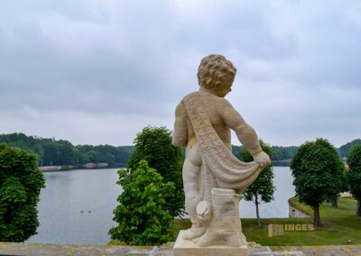 Skulpturenschmuck auf Schloss Moritzburg