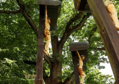 Der Wallfahrtsort St. Salvator in Schwäbisch Gmünd 26 Kreuzigungsgruppe Kreuzweg Salvator Schwäbisch Gmünd