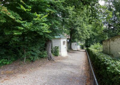 Der Wallfahrtsort St. Salvator in Schwäbisch Gmünd 7 Kreuzweg St. Salvator Schwäbisch Gmünd