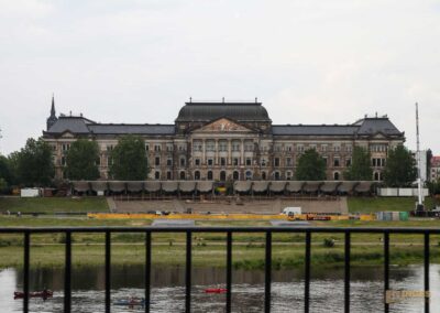 Die Brühlsche Terrasse und die Festung in Dresden 34 Blick von der Brühlschen Terrasse in Dresden