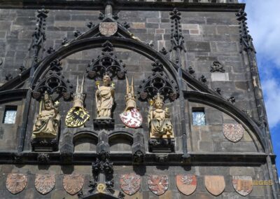 Altstädter Brückenturm an der Karlsbrücke in Prag