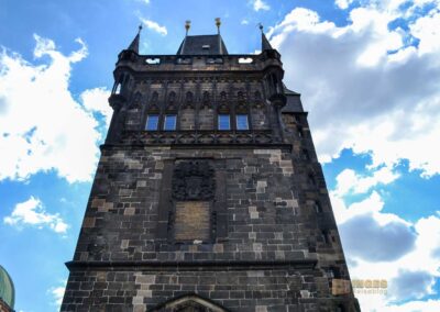 Altstädter Brückenturm an der Karlsbrücke in Prag