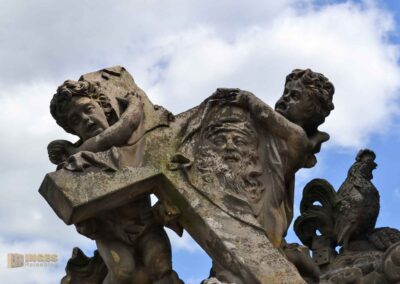 Brückenfiguren auf der Karlsbrücke in Prag
