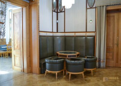 Das Gemeindehaus (Obecní dum) in der Prager Altstadt 28 der Slowakische Salon im Gemeindehaus in Prag