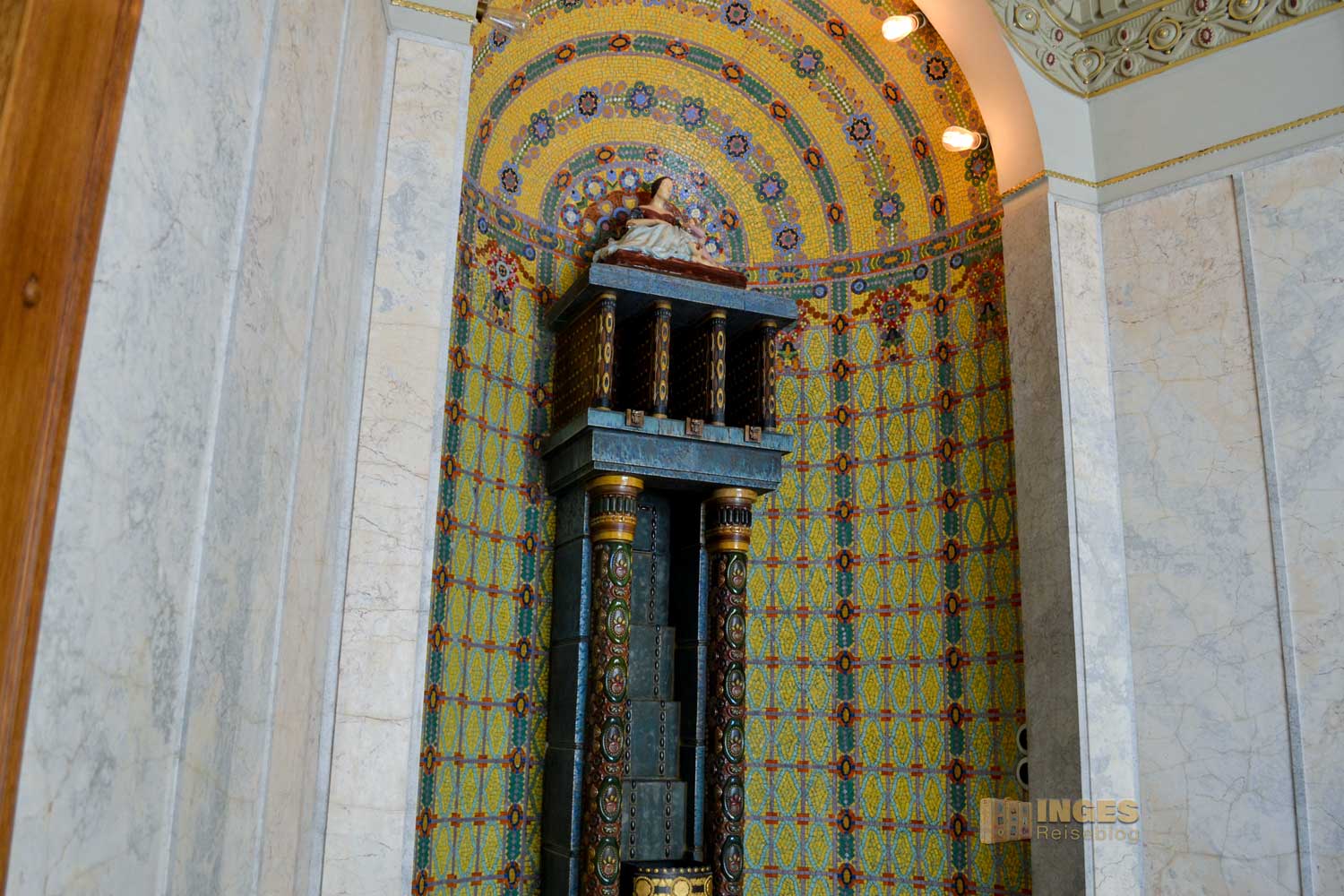 Božena Němcová Saal im Gemeindehaus in Prag 0077 Božena Němcová Saal im Gemeindehaus in Prag 0077