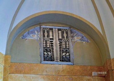 Das Gemeindehaus (Obecní dum) in der Prager Altstadt 93 Gemeinde- oder Repräsentationshaus (Obecní dům) in der Prager Altstadt