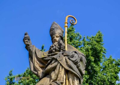 Brückenfiguren auf der Karlsbrücke in Prag