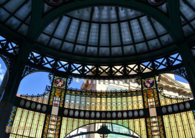 Das Gemeindehaus (Obecní dum) in der Prager Altstadt 97 Gemeinde- oder Repräsentationshaus (Obecní dům) in der Prager Altstadt