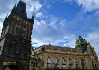Das Gemeindehaus (Obecní dum) in der Prager Altstadt 3 Gemeinde- oder Repräsentationshaus (Obecní dům) in der Prager Altstadt