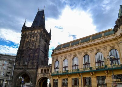 Das Gemeindehaus (Obecní dum) in der Prager Altstadt 7 Gemeinde- oder Repräsentationshaus (Obecní dům) in der Prager Altstadt