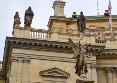 Rudolfinum in der Prager Altstadt