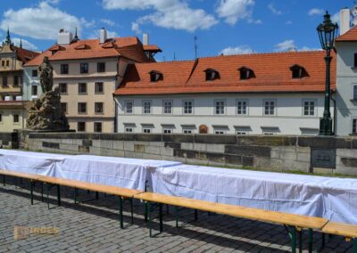 Fest auf der Karlsbrücke in Prag