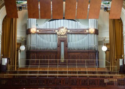 Das Gemeindehaus (Obecní dum) in der Prager Altstadt 16 Der Smetana-Saal im Gemeindehaus in Prag