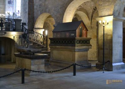 Grabmal Fürst Vratislav I. St.-Georgs-Basilika auf der Prager Burg