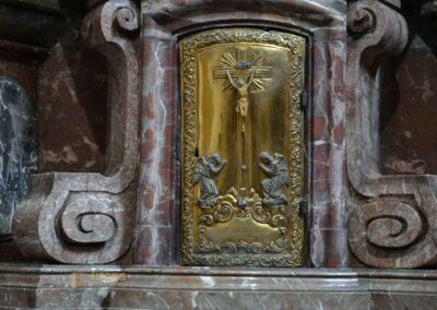 Johannes-Nepomuk-Kapelle in der St.-Georgs-Basilika auf der Prager Burg