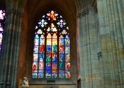 Im Veitsdom in Prag 17 Glasfenster im Veitsdom in Prag