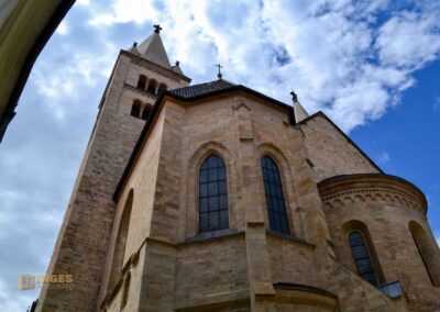 St.-Georgs-Basilika auf der Prager Burg