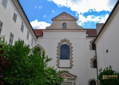 Kirche St. Maria unter der Kette auf der Prager Kleinseite 1 Malteserkirche St. Maria unter der Kette auf der Prager Kleinseite