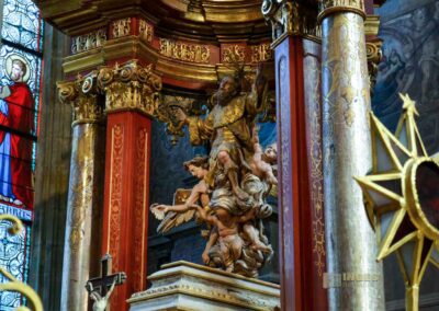 Die Seitenkapellen im Veitsdom in Prag 14 St. Sigismund Kapelle im Veitsdom in Prag