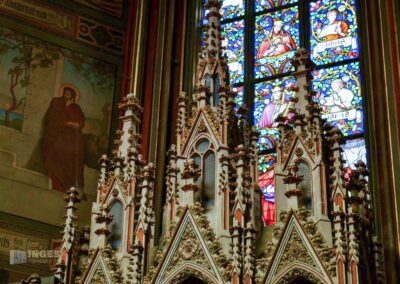 Die Seitenkapellen im Veitsdom in Prag 8 Seitenkapellen im Veitsdom in Prag