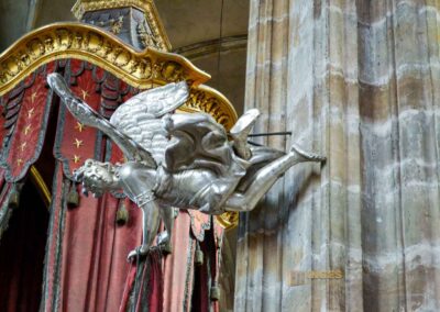 Grabmal des Hl. Johannes Nepomuk im St. Veits Dom in Prag