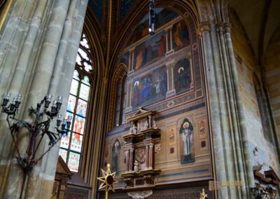 Die Seitenkapellen im Veitsdom in Prag 58 Seitenkapellen im Veitsdom in Prag