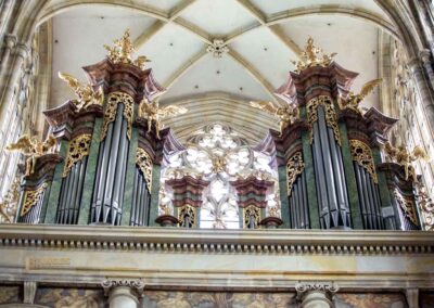 Im Veitsdom in Prag 52 Orgeln im Veitsdom in Prag
