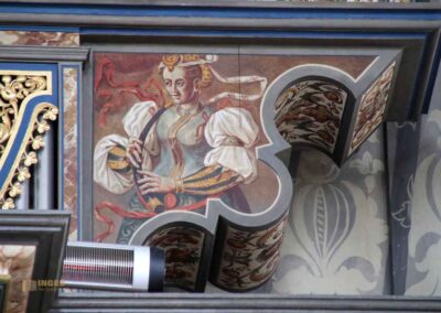 Barocke Schwalbennestorgel in St. Georg in Nördlingen