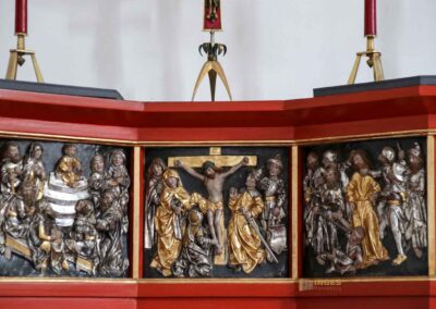Marienaltar in der St. Salvator Kirche in Nördlingen