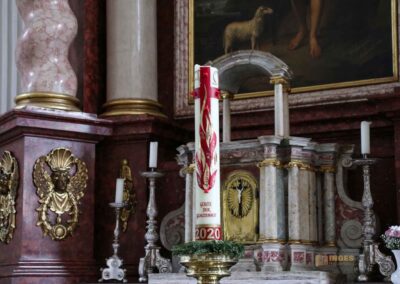 In der Wallfahrtskirche Schönenberg bei Ellwangen 64 Johannesaltar in der Wallfahrtskirche Schönenberg bei Ellwangen
