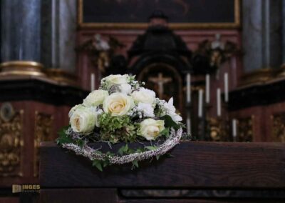 In der Wallfahrtskirche Schönenberg bei Ellwangen 24 Hochaltar in der Wallfahrtskirche Schönenberg bei Ellwangen