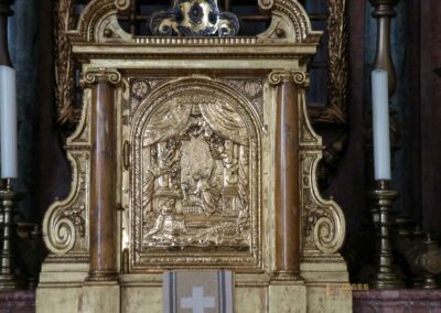 In der Wallfahrtskirche Schönenberg bei Ellwangen 25 Hochaltar in der Wallfahrtskirche Schönenberg bei Ellwangen