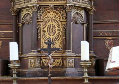 Die Schlosskapelle St. Wendelin im Schloss ob Ellwangen 5 Hauptaltar Schlosskapelle St. Wendelin im Schloss ob Ellwangen