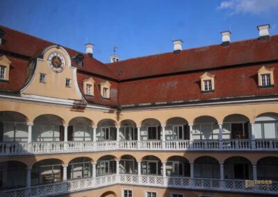 Arkadenhof Schloss ob Ellwangen