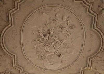 Die Schlosskapelle St. Wendelin im Schloss ob Ellwangen 14 Stuckdecke Schlosskapelle St. Wendelin im Schloss ob Ellwangen