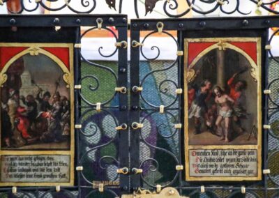 In der Stiftskirche St. Amandus in Bad Urach 19 Altar Amanduskirche Bad Urach 0645