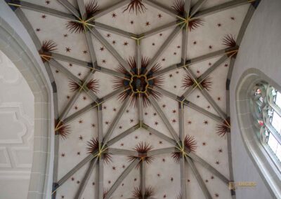 Die Oberhofenkirche in Göppingen 40 Decke und Schlusssteine Oberhofenkirche Göppingen 0154