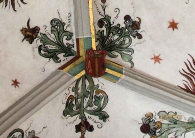 Die Oberhofenkirche in Göppingen 43 Decke und Schlusssteine Oberhofenkirche Göppingen 0161_1