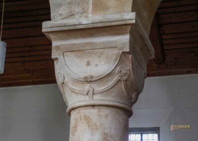 In der Stiftskirche in Faurndau 20 Säulen in der Stiftskirche Faurndau 0633