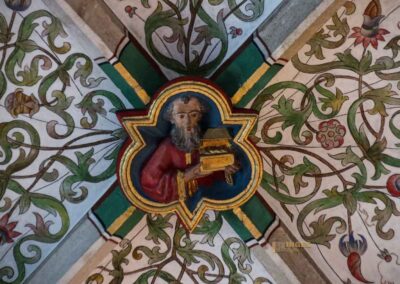 In der Stiftskirche St. Amandus in Bad Urach 43 Schlussstein St. Amanduskirche Bad Urach 0700