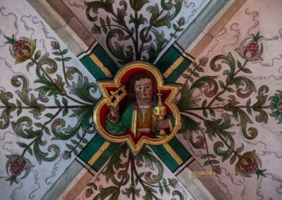 In der Stiftskirche St. Amandus in Bad Urach 44 Schlussstein St. Amanduskirche Bad Urach 0702